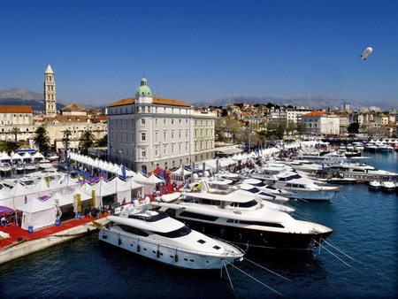 Apartment Bačvice Holiday with free parking, Split, Croatia