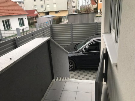 Apartment SARA - free parking for 2 cars, Zagreb, Croatia