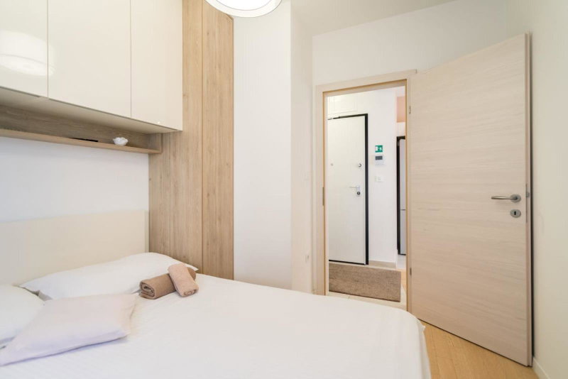 Apartment SARA - free parking for 2 cars, Zagreb, Croatia