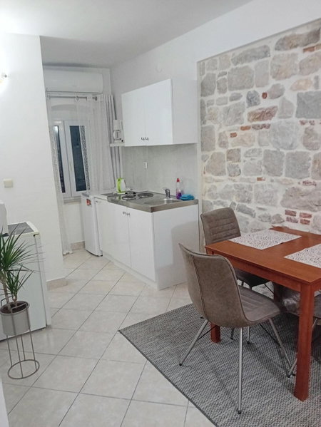 Apartment Andela, Kaštela, Croatia