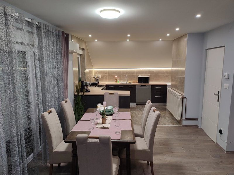 Apartman President Penthouse, Krapinske Toplice, Croatia