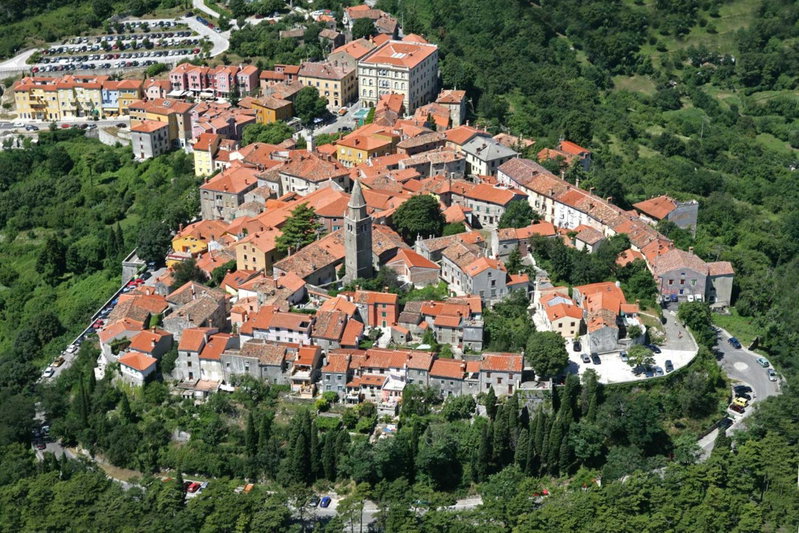 Mirakul Residence in a cute historic town, Labin, Croatia