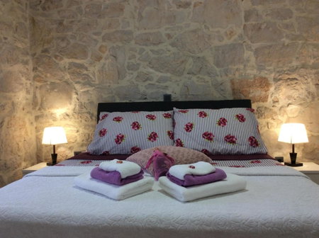 Apartment Karla SNB, Lozovac, Croatia
