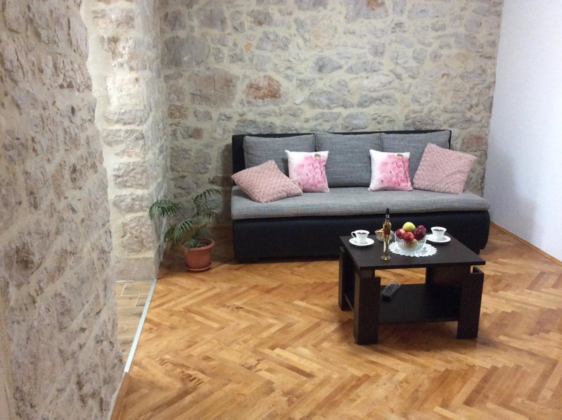 Apartment Karla SNB, Lozovac, Croatia