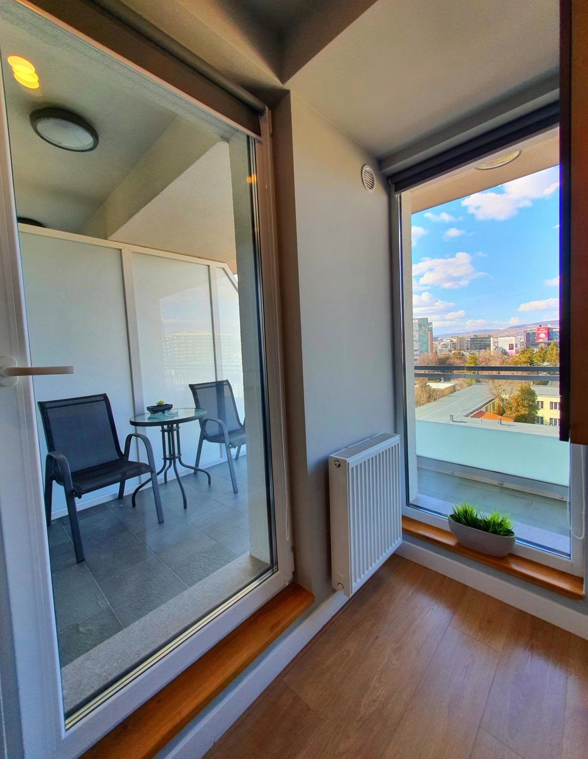 Eriss Studio Suite - OZone building apartment, Romania