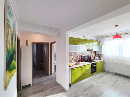 Quiet and Cozy 2 bedroom flat with free parking included, Floreşti, Romania