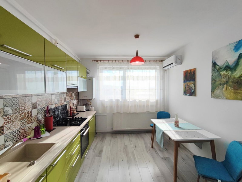 Quiet and Cozy 2 bedroom flat with free parking included, Floreşti, Romania