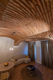 Apollo Brașovul Istoric, Braşov, Romania