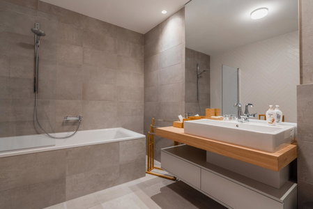 Apartmány pri vstupe do Aquaparku, Senec, Slovakia