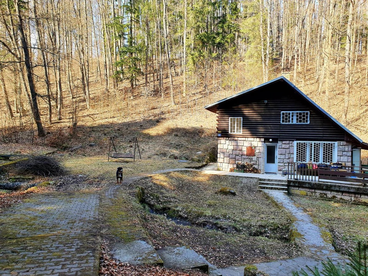 Horska Chata v Srdci Kremnických Hôr, Slovakia
