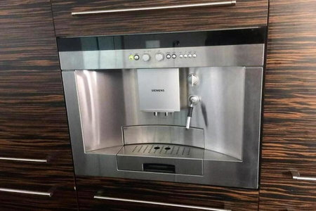 Luxusný 118m2 Apartmán s Krbom v Centre Nitry, Nitra, Slovakia