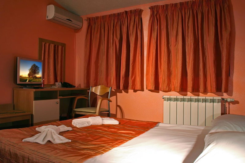 Hotel Brod - Free Parking, Sofia, Bulgaria