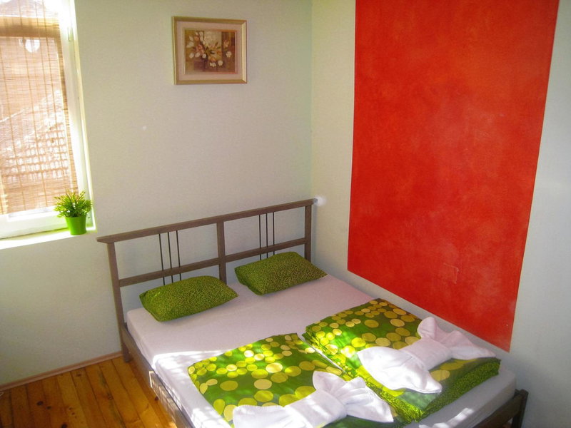Elegance on a Budget - Rooms for Rent in Sofia Center, Sofia, Bulgaria