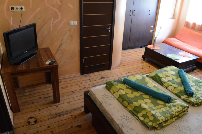 Elegance on a Budget - Rooms for Rent in Sofia Center, Sofia, Bulgaria