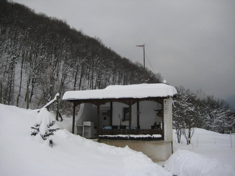 Bungalows Zdravets, Berkovitsa, Bulgaria