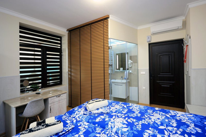 Къща за гости Кребс guesthousekrebs, Shumen, Bulgaria