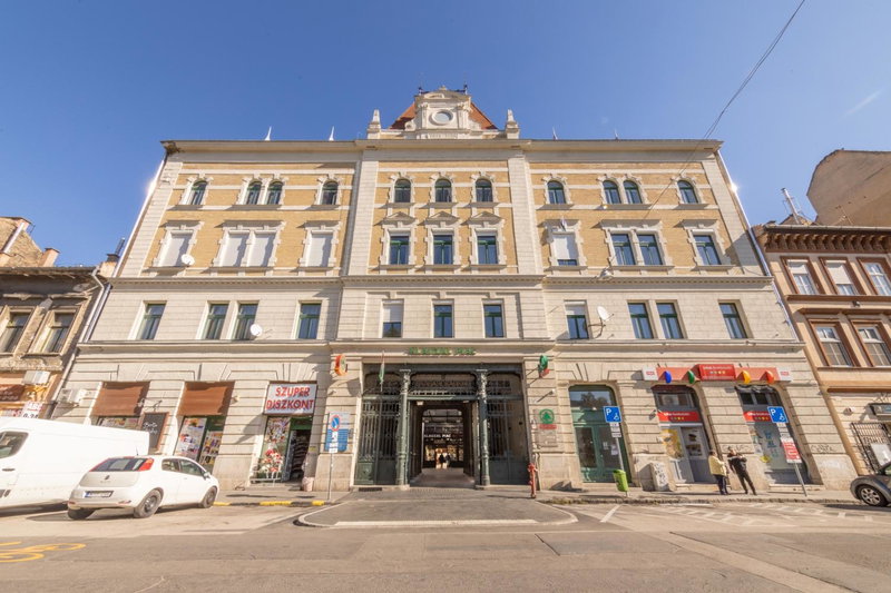 Simona - lovely studio in the downtown ., Budapest, Hungary
