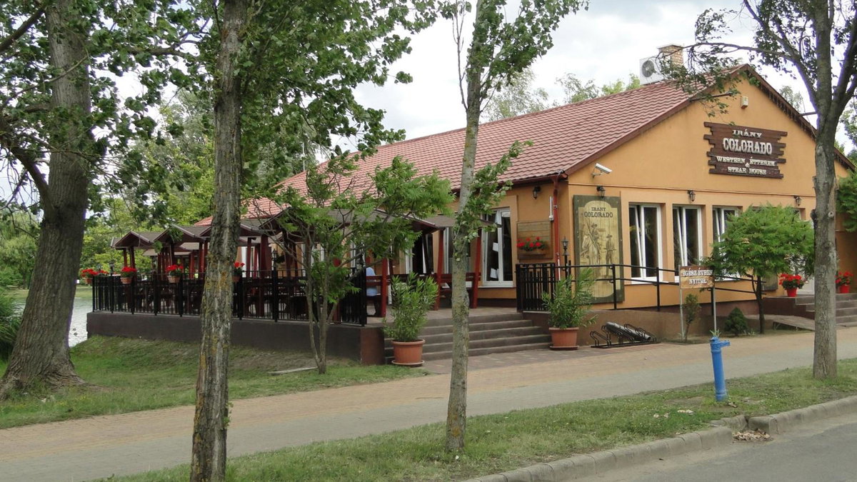 Hotel · LazaApartman, Nyíregyháza