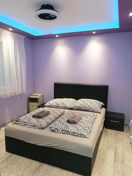 Borsalino Apartman, Veszprém, Hungary