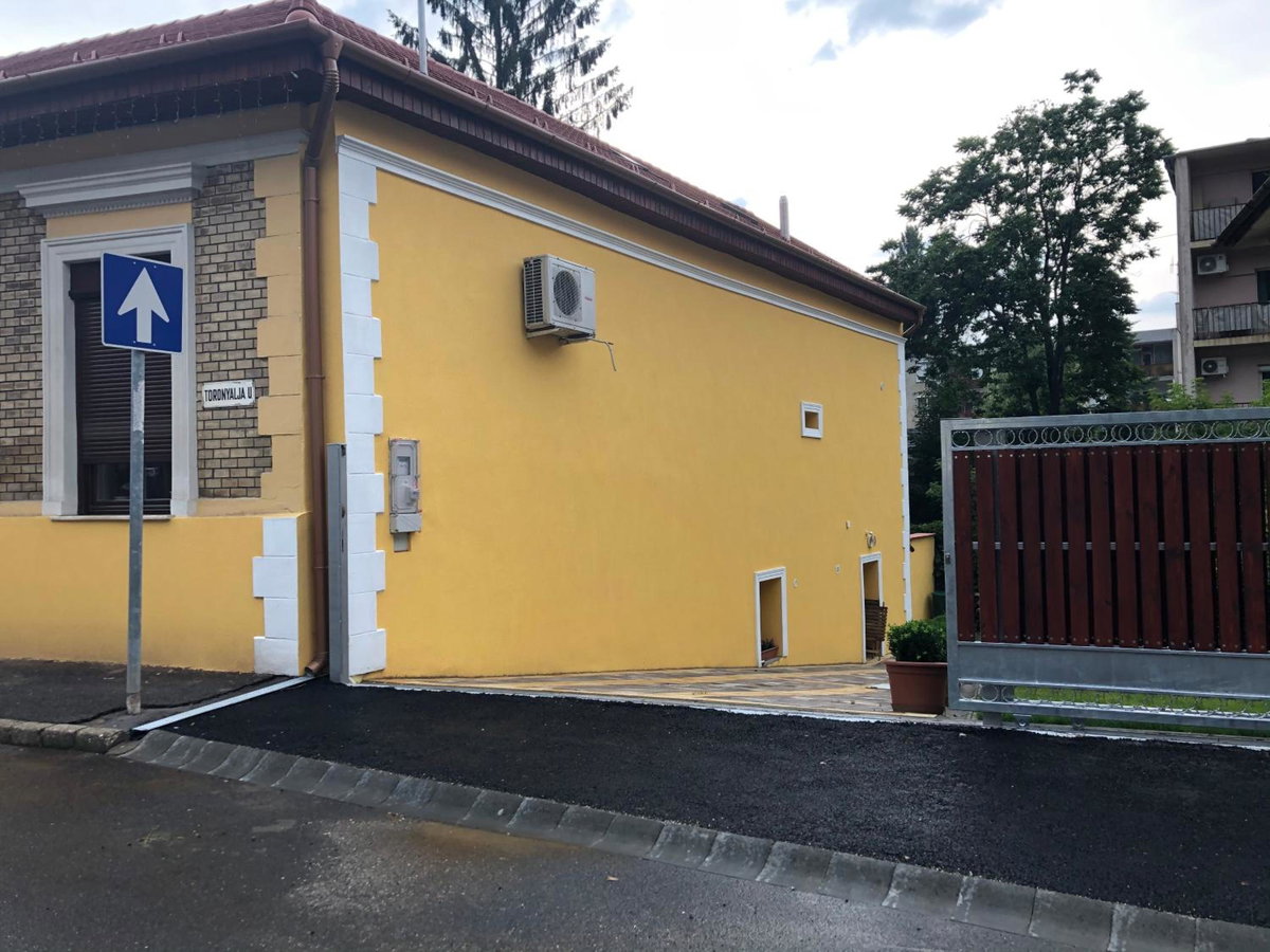 Rigó Lak, Hongrie