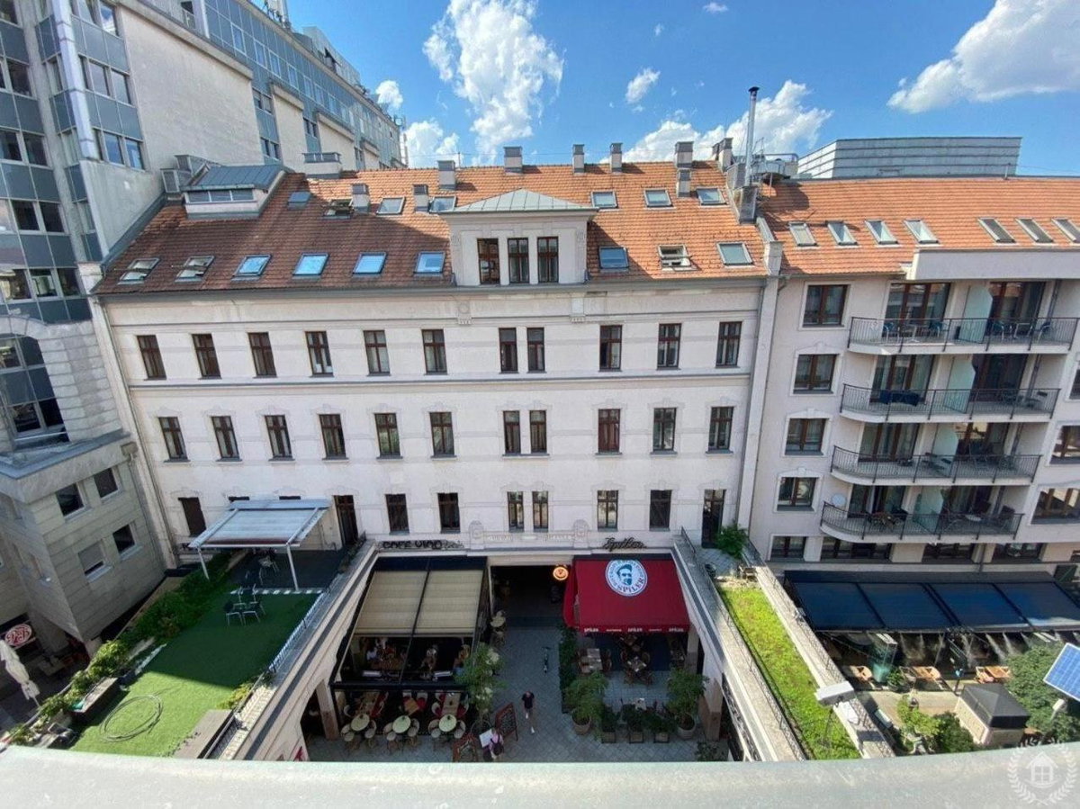 Downtown Gozsdu Vibe Apartments, Hungary