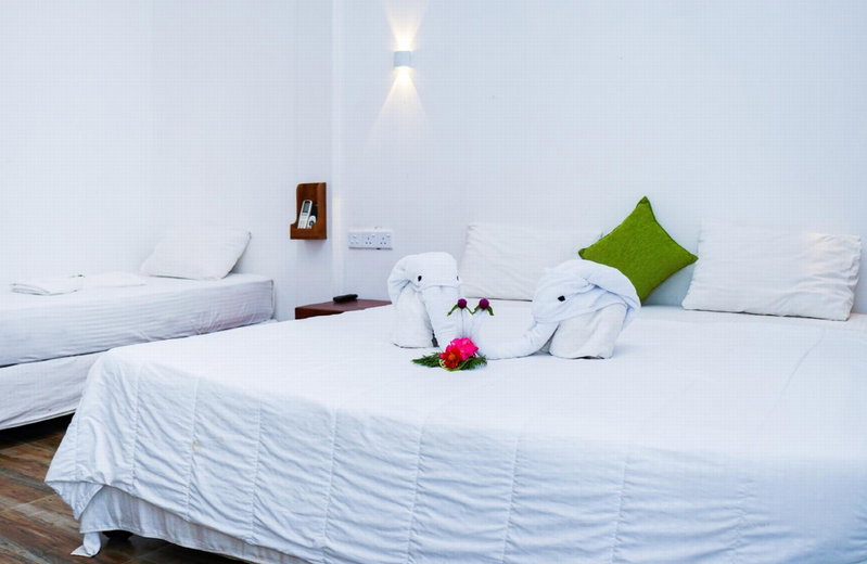 Dinuda Lagoon Hotel, Kalpitiya, Sri Lanka