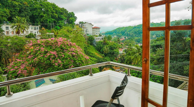 Oak Ray Serene Garden Hotel, Kandy, Sri Lanka