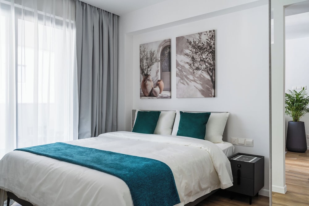 26 Suites Limassol, Кипр