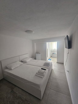 Enles Hotel, Durrës, Albania