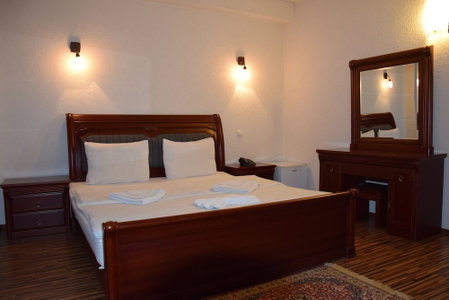 Hotel Denis & Spa, Pristina, Serbia
