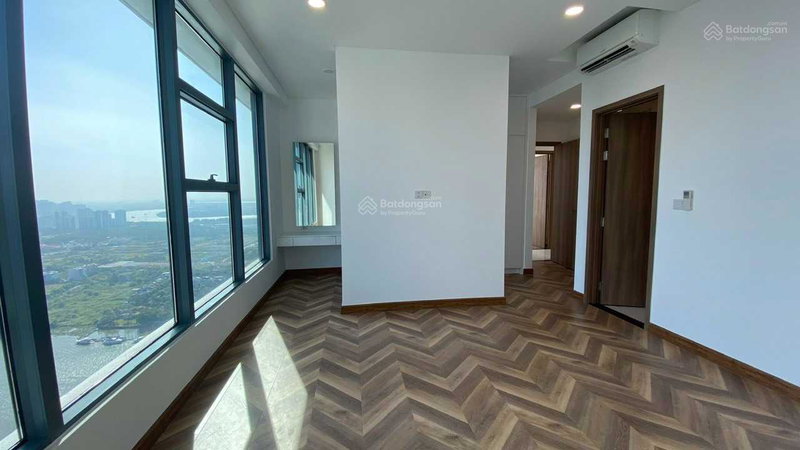 Apartment for rent in Ho Chi Minh City, Vietnam · Sunwah Pearl · 1 room, 1 bath
