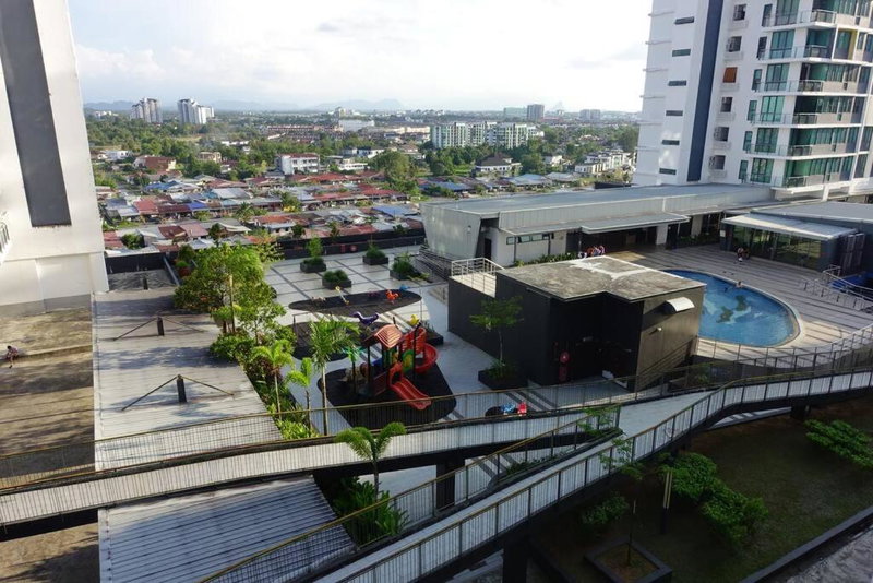 8pax Cozy Home Stay Jazz Suites 1 Vivacity Kuching Sarawak 3BR, Kuching, Malaysia
