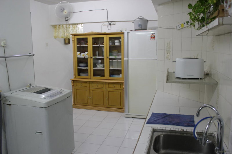 Macallum Budget Muslim Homestay, George Town, Malaysia