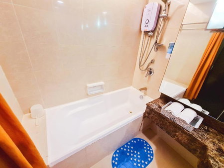 Exclusive Family Suites 5-6 Pax @ Sunway Pyramid, Petaling Jaya, Malaysia