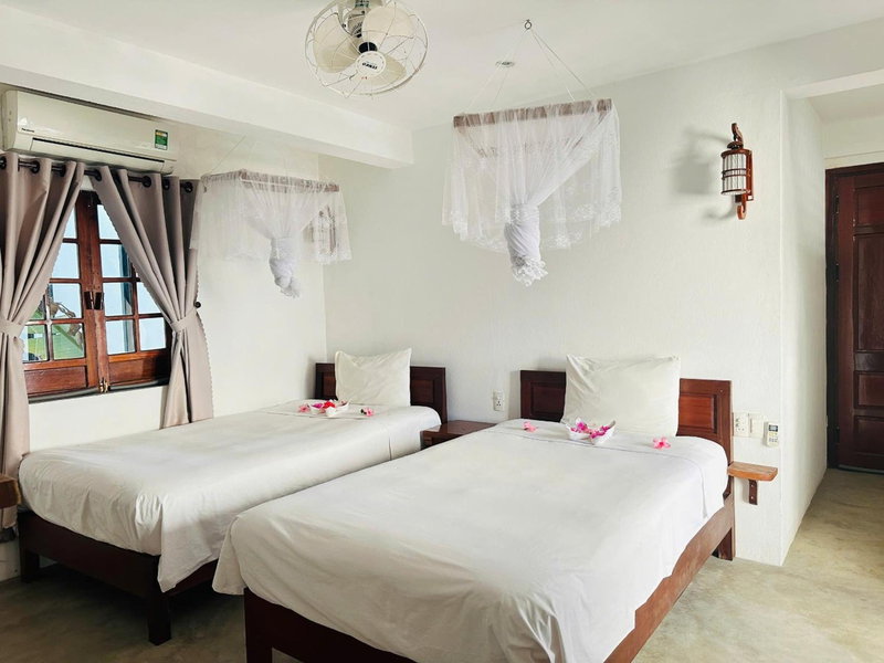 Small Family Homestay, An Bang, Vietnam