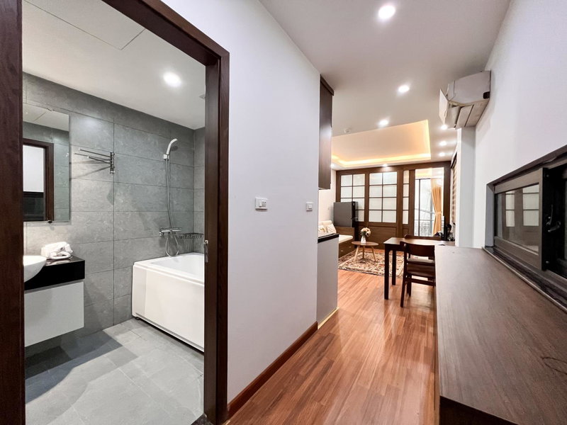 NINE HOUSING 49 Linh Lang, Hanoi, Vietnam