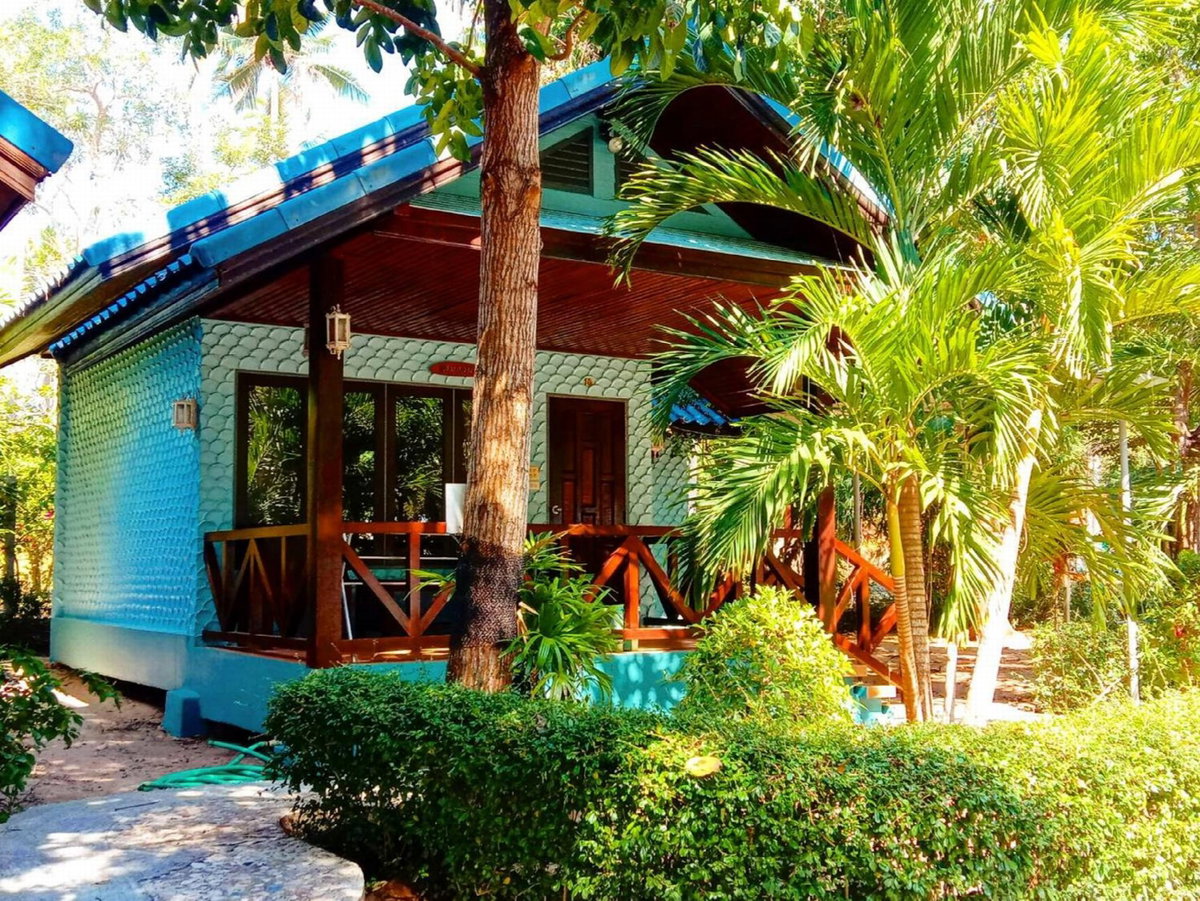 Hotel · Rocky Point Resort, Thap Sakae