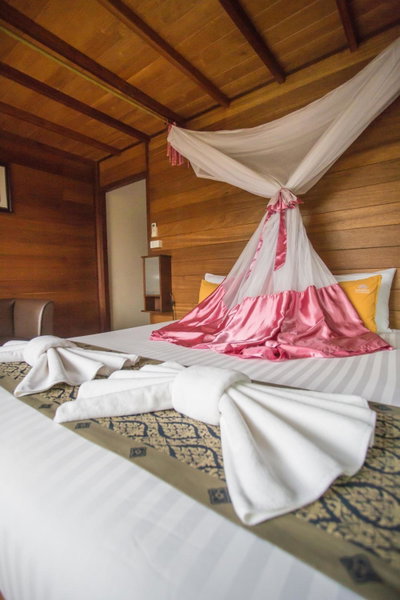 100 Islands Resort & Spa, Suratthani, Thailand