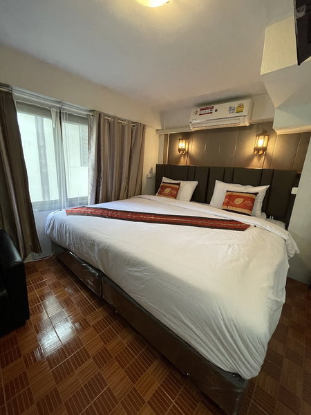 Acozyposhtel, Bangkok, Thailand
