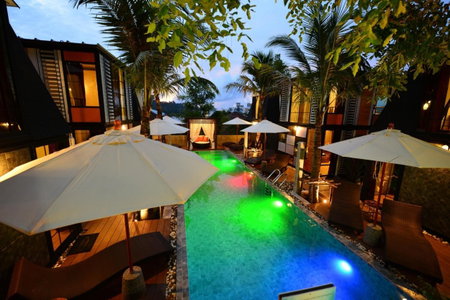 Bukit Pool Villas - SHA Extra Plus, Patong Beach, Thailand