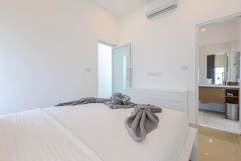Harmony Villa 5 Bedroom Modern Pool Villa (KH-A7), Hua Hin, Thailand