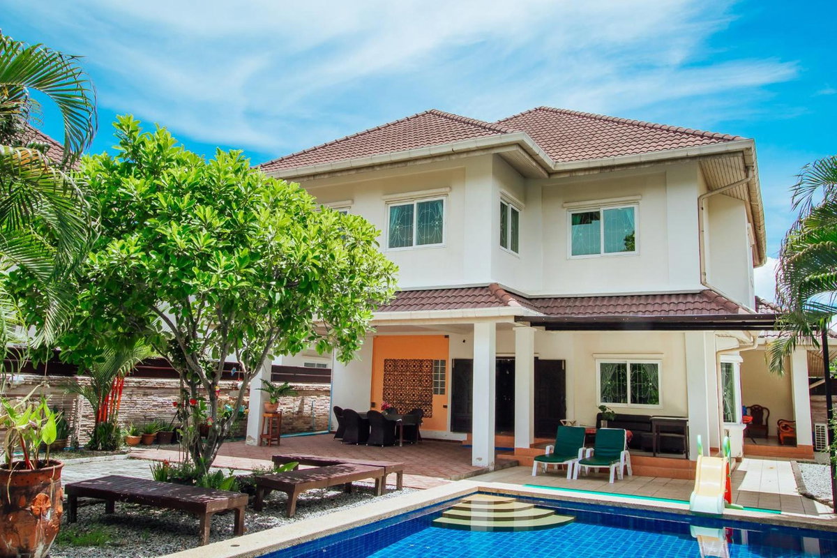 PRIVATE RESIDENCE HOSTED by Sasithorn, Thailand