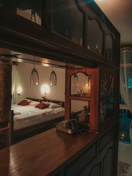 The Antique Riverside Resort, Ban Pong, Thailand