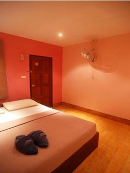Lanta Bee Garden Bungalow SHA Extra Plus, Ko Lanta, Thailand