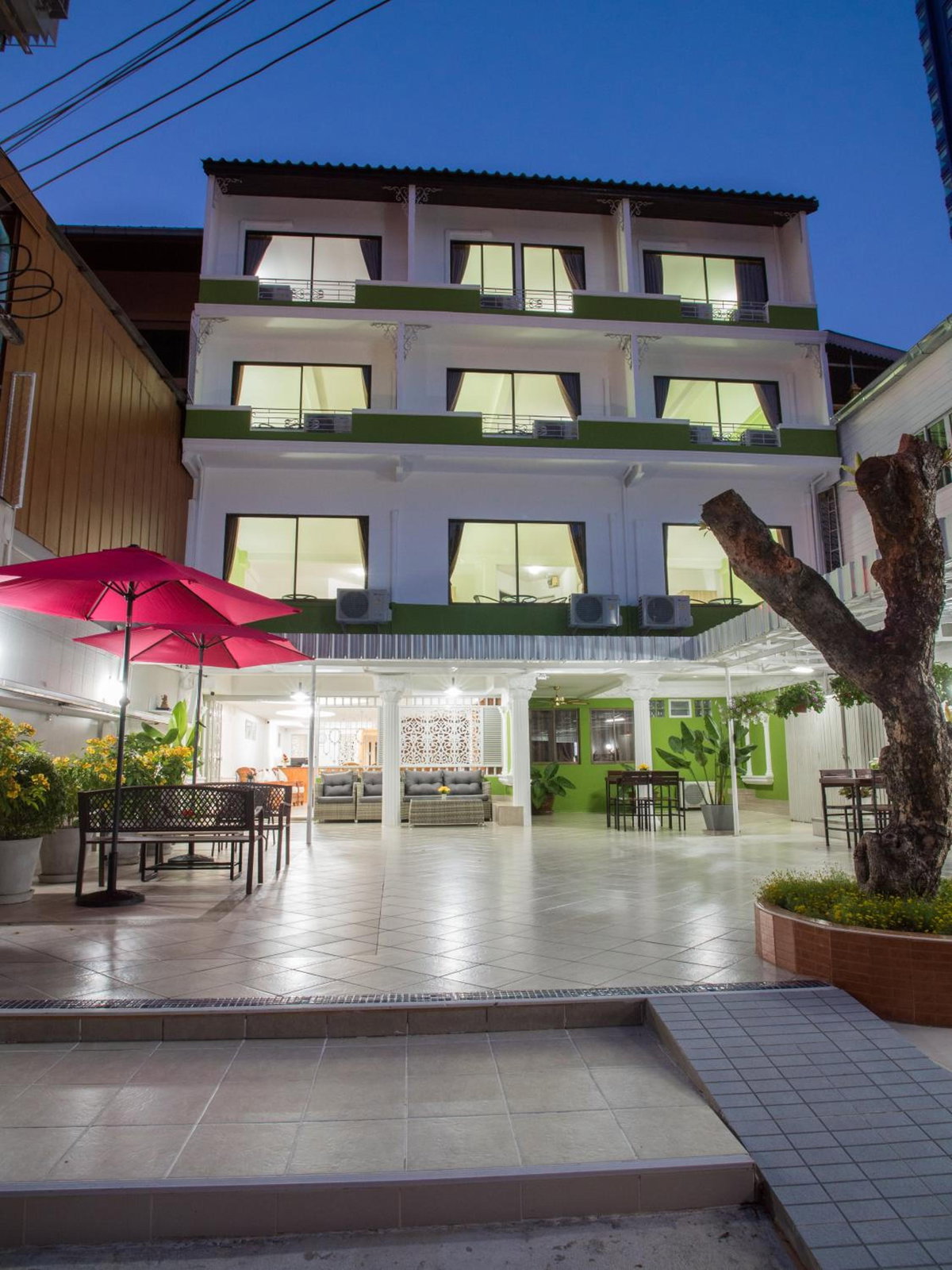 Hotel · TJ Guesthouse, Pattaya Central