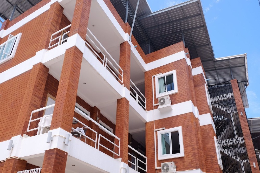 Hotel · Changsova Hotel, Ban Chang