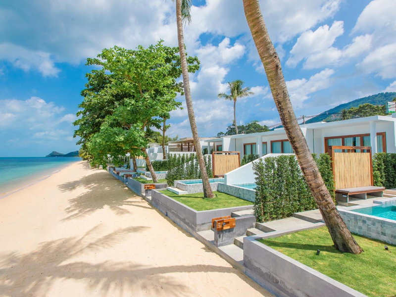 White Whale Beachfront Pool Villa, Ban Bang Po, Thailand