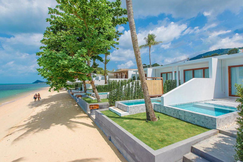 White Whale Beachfront Pool Villa, Ban Bang Po, Thailand