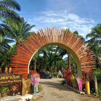 Koom Kachanaan, Ban Nong Thale, Thailand