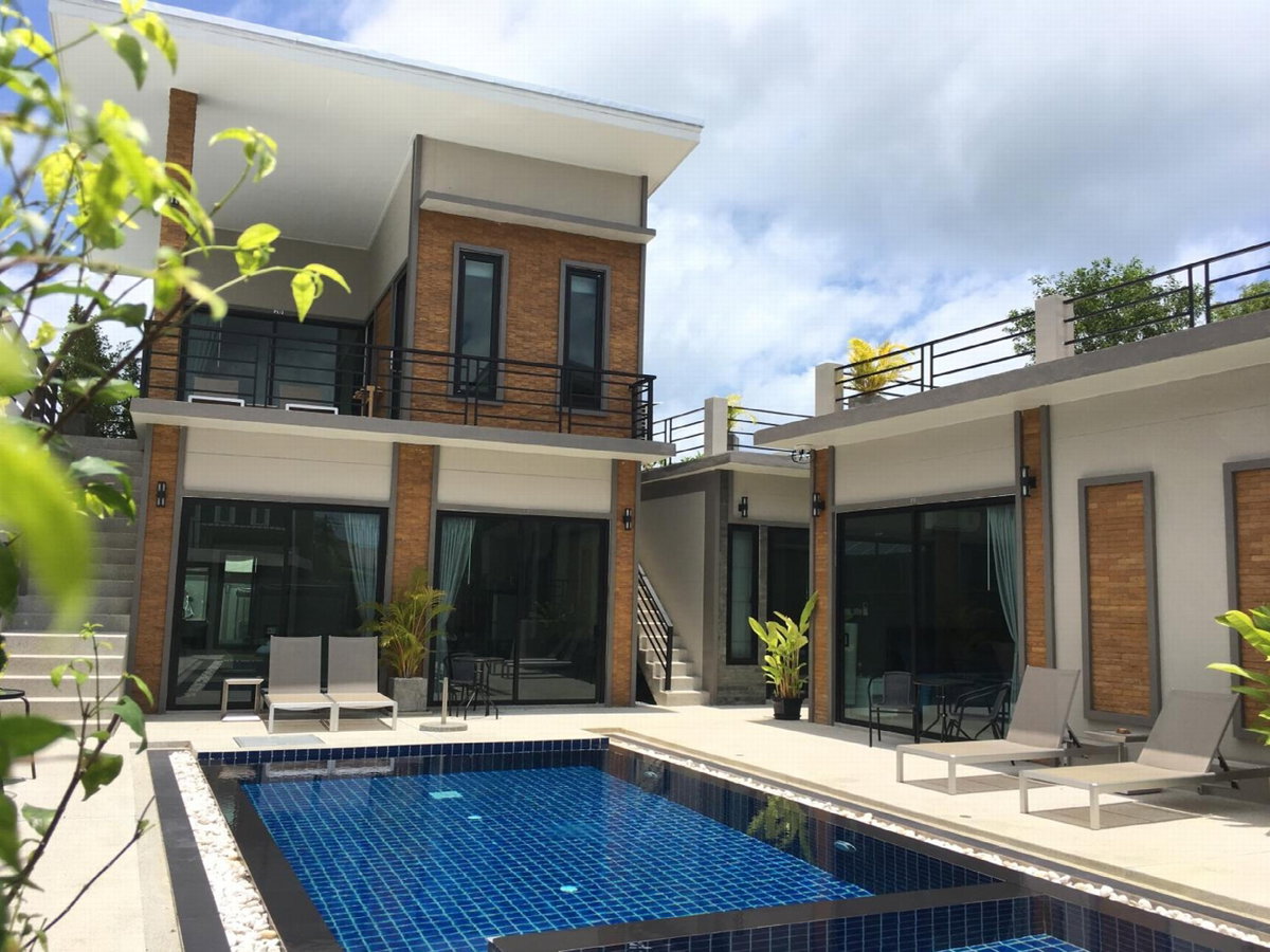 Baan Fran Sim Da, Thaïlande